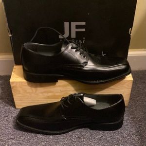 Black Square Toe Dress Shoe